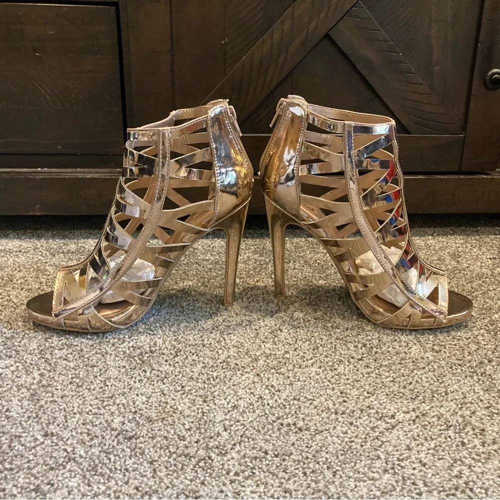 Qupid Rose Gold Heels - Glee-329 - Size 8.5